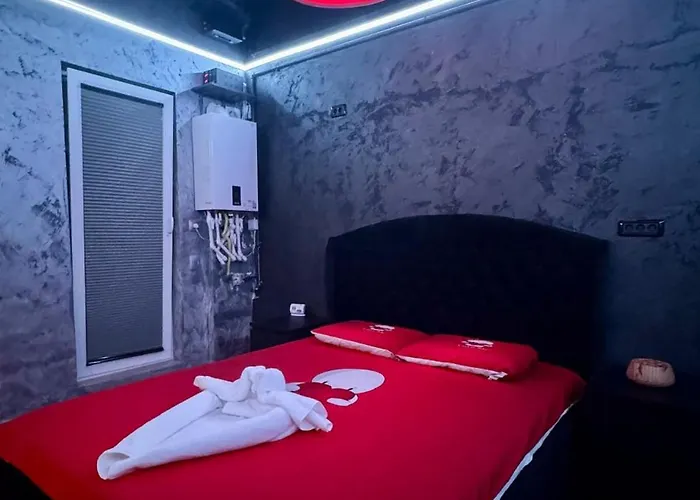 & Jacuzzi * Bucharest